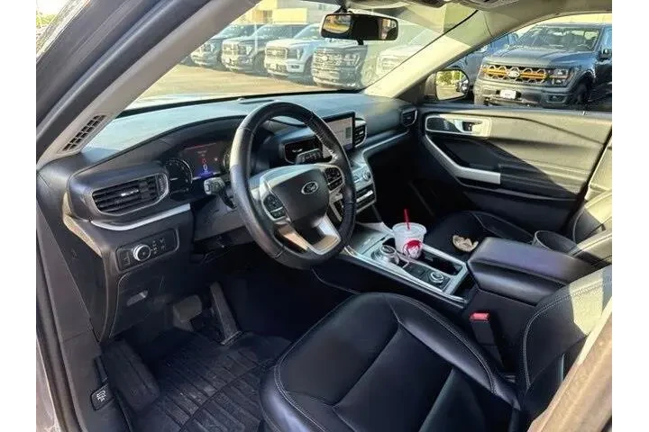 $24000 : Ford Explorer 2022 AWD XLT 4 image 10
