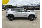 $25874 : Jeep Compass 2025 4x4 Limite thumbnail