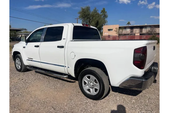 $18495 : 2014 Tundra SR5 image 5