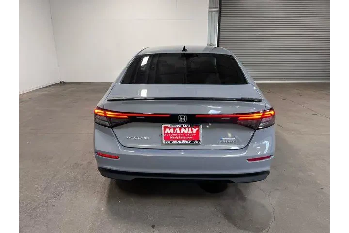 $31857 : Honda Accord Hybrid 2025 Spo image 4