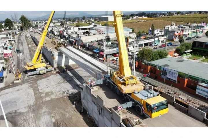 Acarreos maquinaria vicam image 1