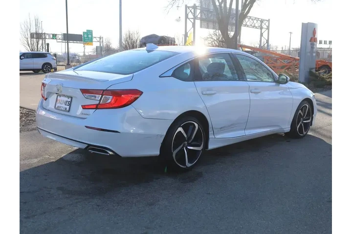 $19477 : Honda Accord 2020 Sport 4dr image 8