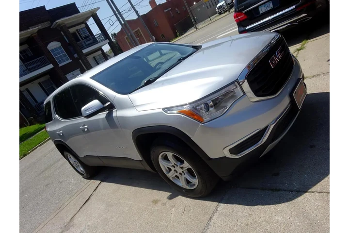 $11900 : 2018 GMC Acadia AWD 4dr SLE w image 3