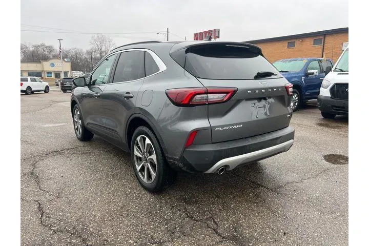 $25528 : Ford Escape 2023 AWD Platinu image 6
