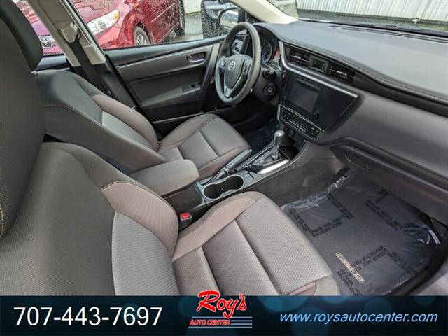 $14995 : 2018 Corolla LE Sedan image 9