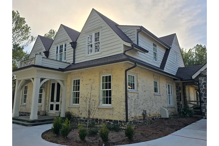 Professional Gutter image 4