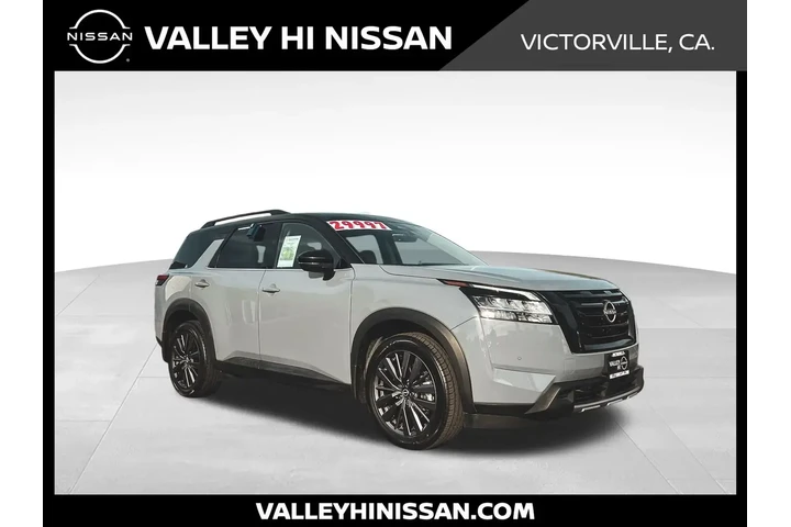 $28997 : Nissan Pathfinder 2023 SL 4d image 1