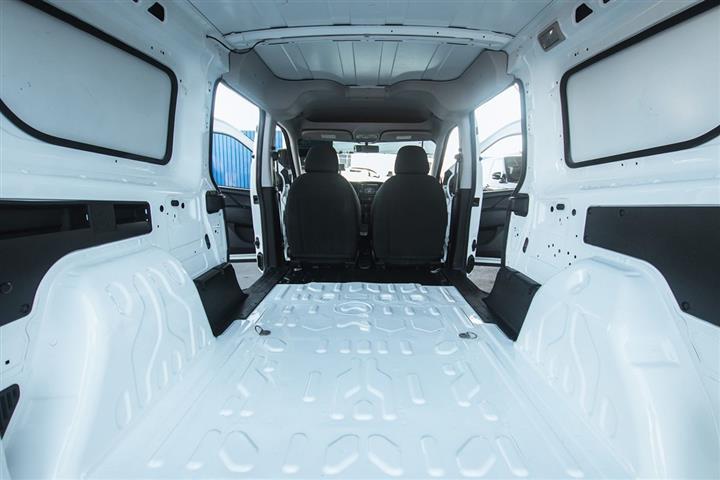 2018 ProMaster City Cargo Van image 7