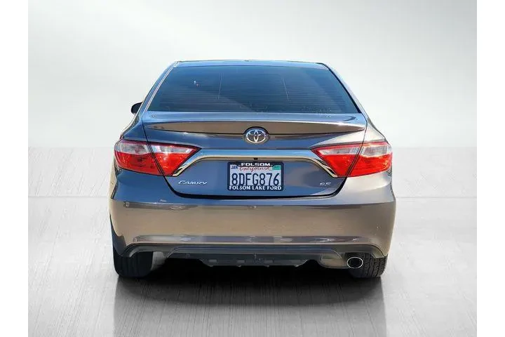 $13717 : Toyota Camry 2015 SE 4dr Sed image 5