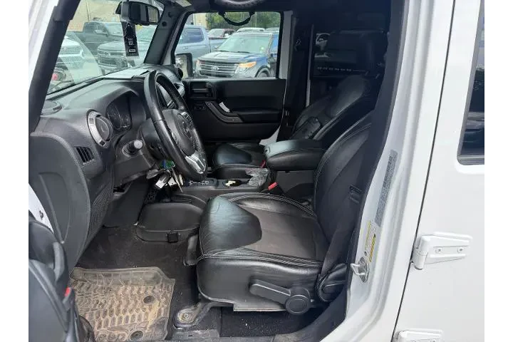 $22000 : Jeep Wrangler Unlimited 2017 image 10