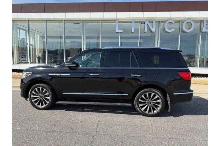 $35998 : Lincoln Navigator 2019 4x4 S image 4