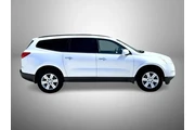 $3995 : Chevrolet Traverse 2011 AWD thumbnail