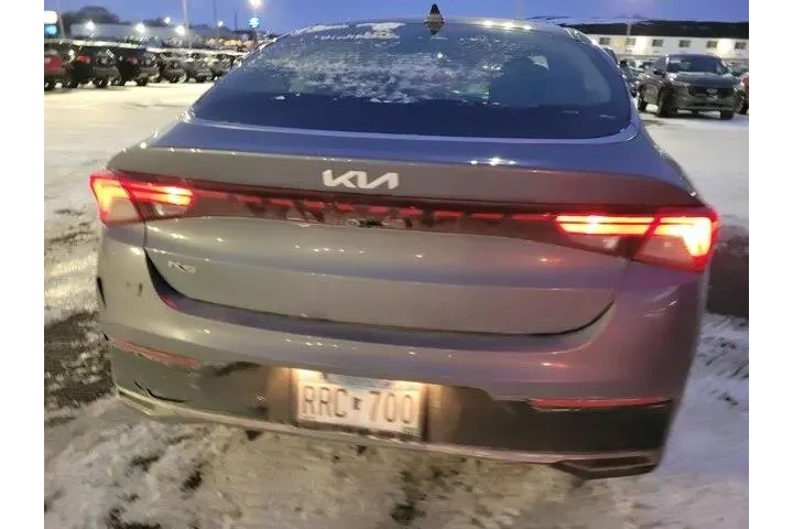 $16585 : Kia K5 2022 LXS 4dr Sedan image 5