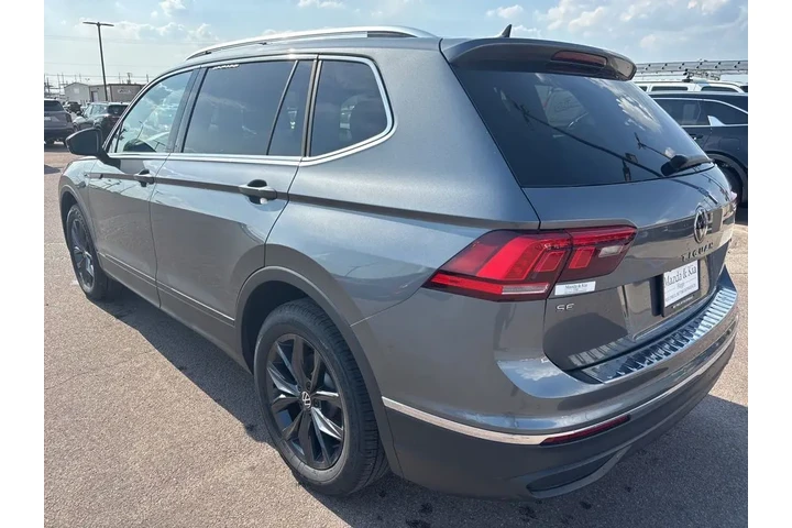 $29998 : 2024 Tiguan 2.0T SE image 7