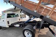 Pier Dump Truck Installation en San Diego