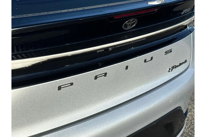$34075 : Toyota Prius Prime 2024 SE 4 image 6