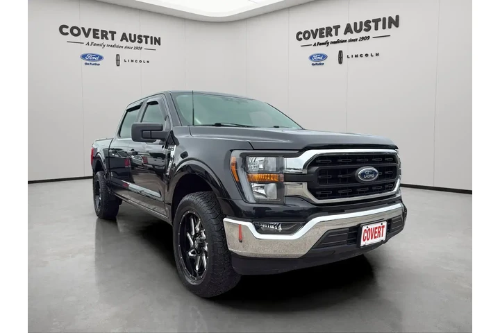 $35881 : Ford F-150 2023 4x2 XLT 4dr image 9