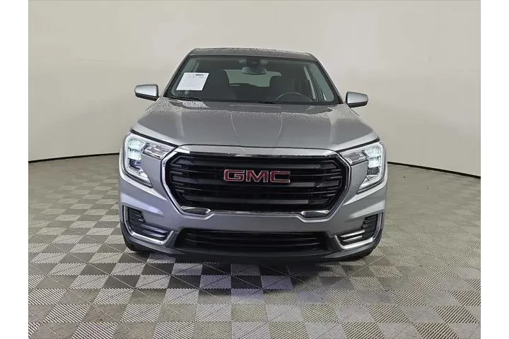 $22545 : GMC Terrain 2024 SLE 4dr SUV image 3