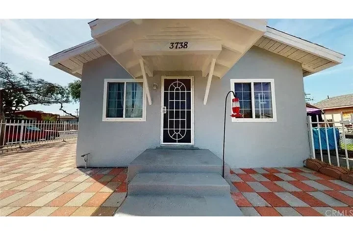 $1550 : READY☎️Duane Way, South Gate🏠 image 1