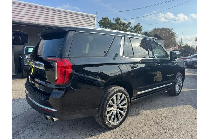 2021 GMC Yukon Denali 2WD image 6