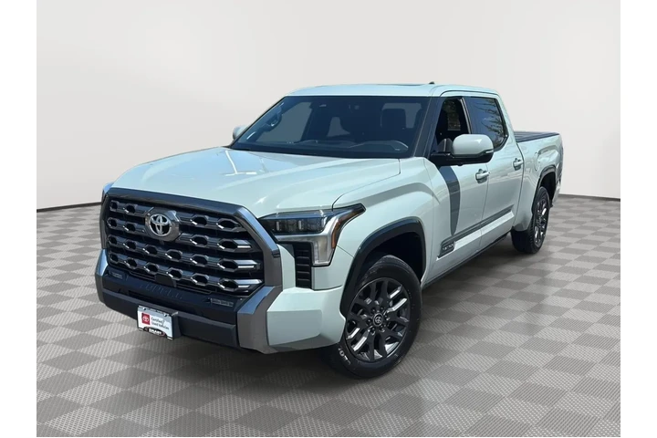 $61278 : Gold Certified 2025 Tundra Pl image 1