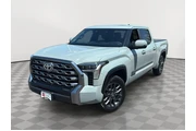 Gold Certified 2025 Tundra Pl en Madison