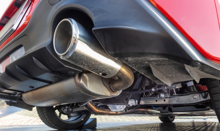 El sistema de escape mejora la eficiencia del motor