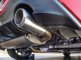 El sistema de escape mejora la eficiencia del motor