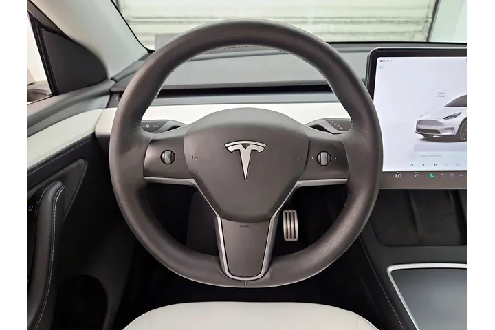 $37998 : Tesla Model Y 2023 AWD Perfo image 10