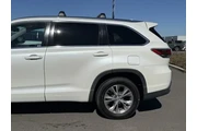 $18488 : Toyota Highlander 2015 XLE 4 thumbnail