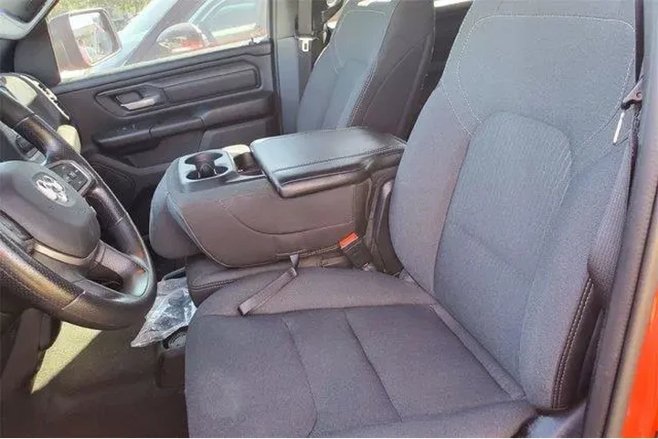 $33833 : Ram 1500 2024 4x4 Tradesman image 10