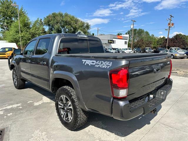 $30975 : 2018 Tacoma TRD Sport image 9