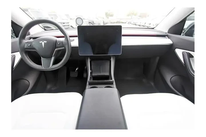 $24800 : Tesla Model Y 2021 AWD Long image 8