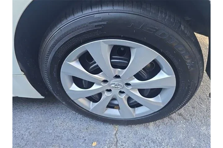 $12990 : Toyota Corolla 2020 LE 4dr S image 8