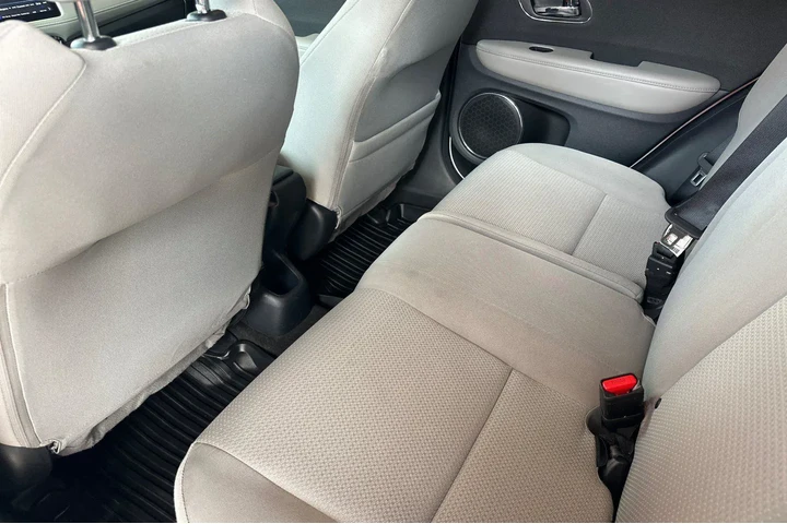 $21500 : Honda HR-V 2022 EX 4dr Cross image 7