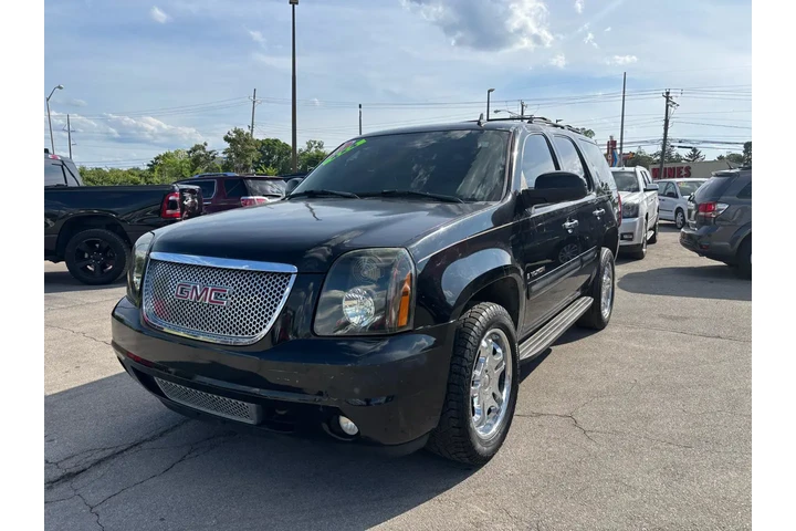 $3980 : 2007 GMC Yukon 4WD 4dr 1500 S image 6