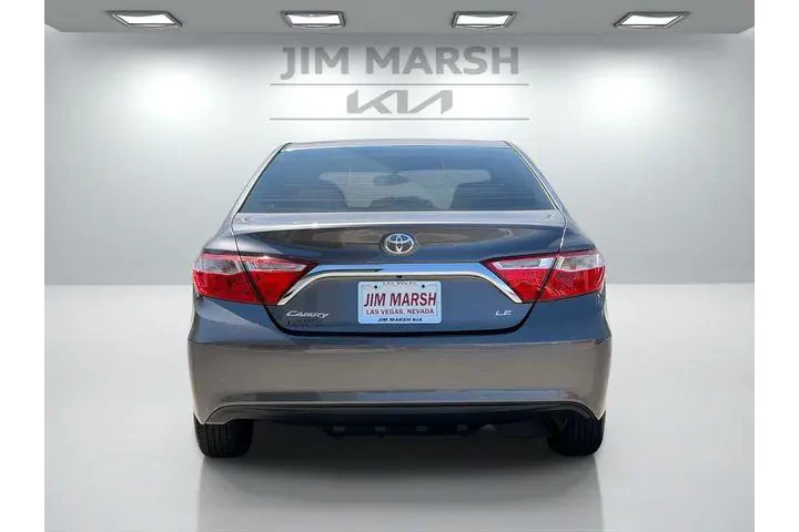 $17988 : Toyota Camry 2017 LE 4dr Sed image 5