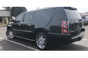 2012 GMC Yukon XL Denali thumbnail