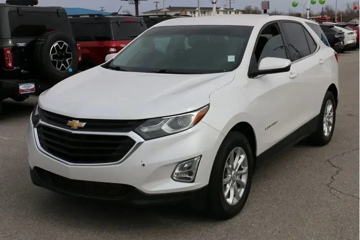 $8995 : Chevrolet Equinox 2019 LT 4d image 2