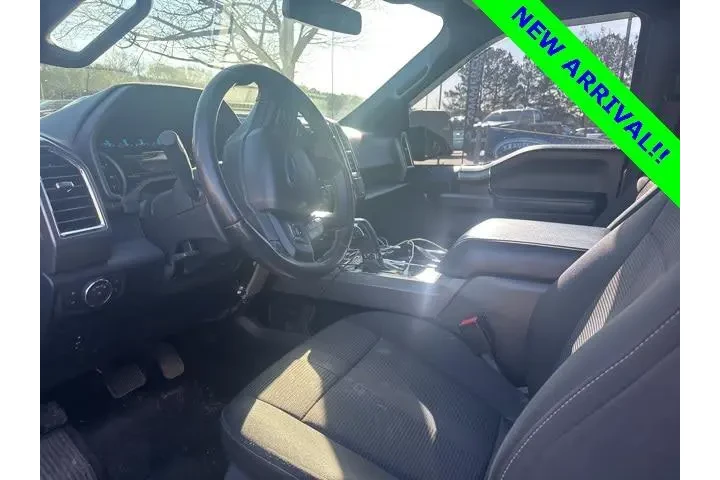 $22039 : Ford F-150 2016 4x4 King Ran image 7