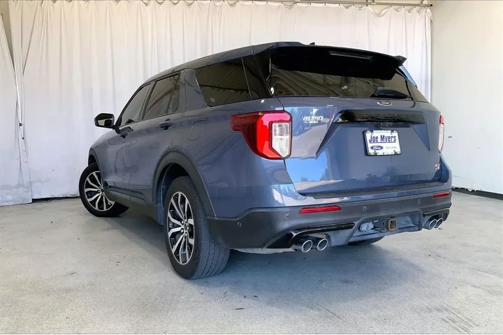 $28992 : Ford Explorer 2021 AWD ST 4d image 5