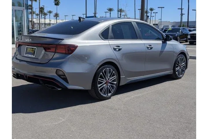 $20999 : Kia Forte 2023 GT 4dr Sedan image 2