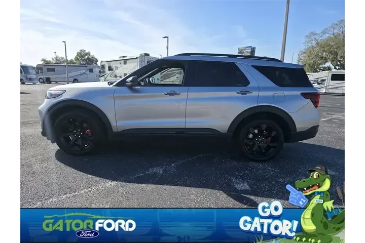$28921 : Ford Explorer 2020 AWD ST 4d image 8
