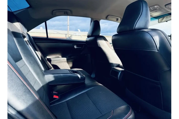 $7000 : 2017 Toyota Camry For sale image 4