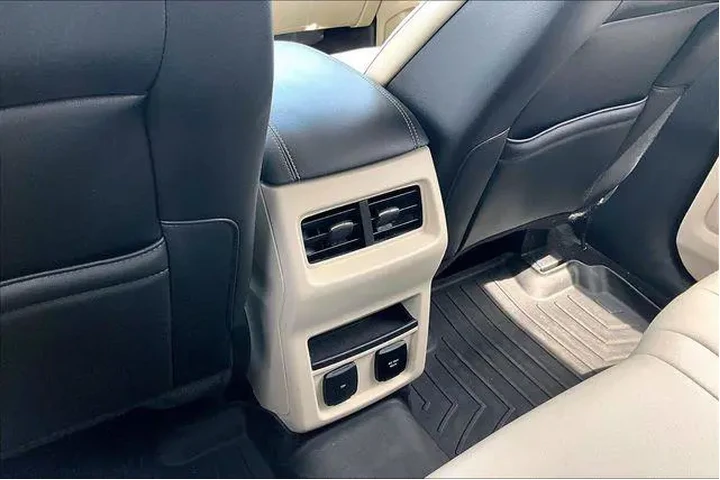 $18500 : Ford Edge 2019 AWD Titanium image 10