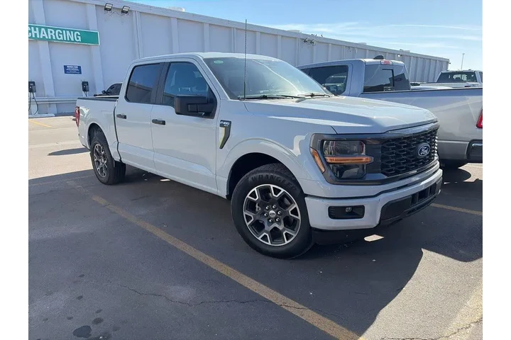 $35849 : Ford F-150 2024 4x2 STX 4dr image 1