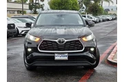 $31500 : Toyota Highlander 2024 LE 4d thumbnail