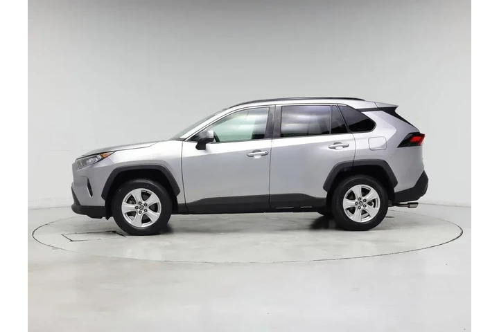 $24998 : Toyota RAV4 2021 XLE 4dr SUV image 3