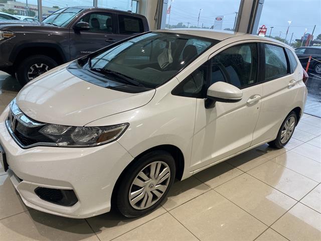 $8991 : PRE-OWNED 2019 HONDA FIT LX image 1