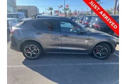 $32377 : Alfa Romeo Stelvio 2023 AWD thumbnail